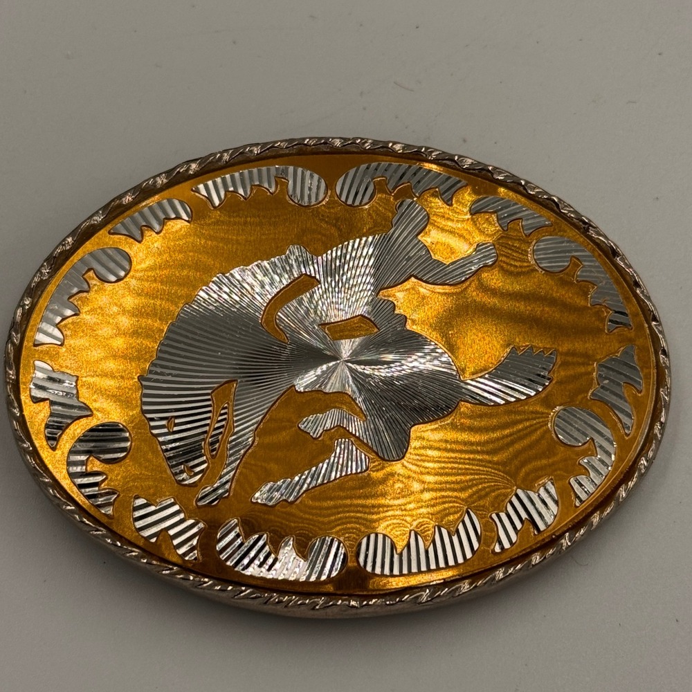 Western Oval Belt Buckle Gold Silver Two Tone Bucking Bronco Rodeo Cowboy